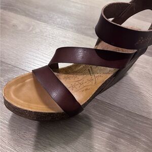 Blowfish Dark Brown Strappy Sandals size 9